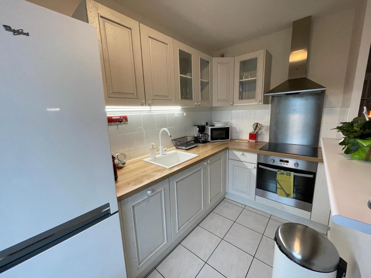 Appartement Avec Parking & Linge Inclus & Local Velos 布鲁瓦 外观 照片