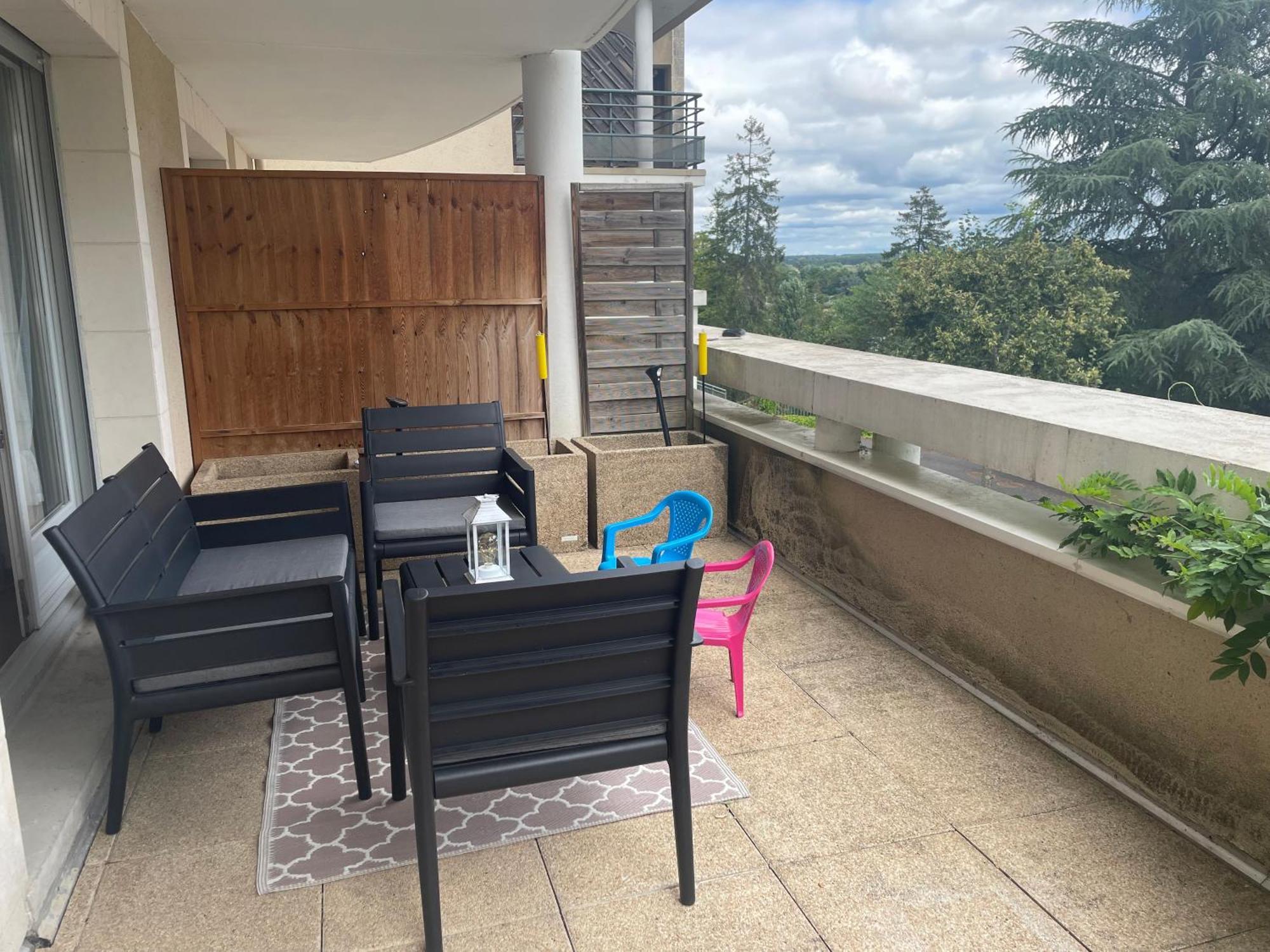 Appartement Avec Parking & Linge Inclus & Local Velos 布鲁瓦 外观 照片