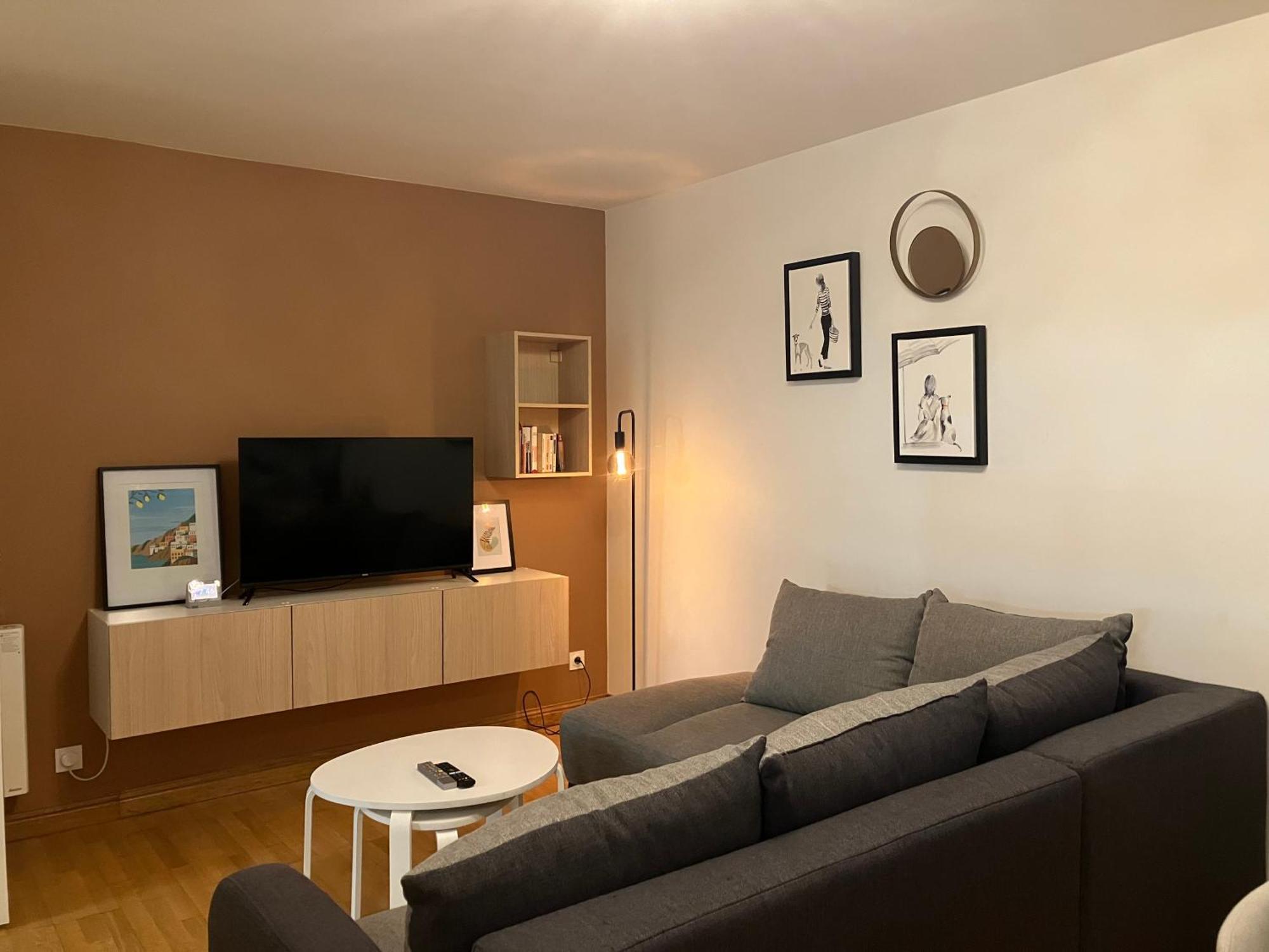 Appartement Avec Parking & Linge Inclus & Local Velos 布鲁瓦 外观 照片